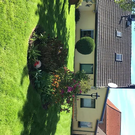Kleine Sonnenblume Apartman *